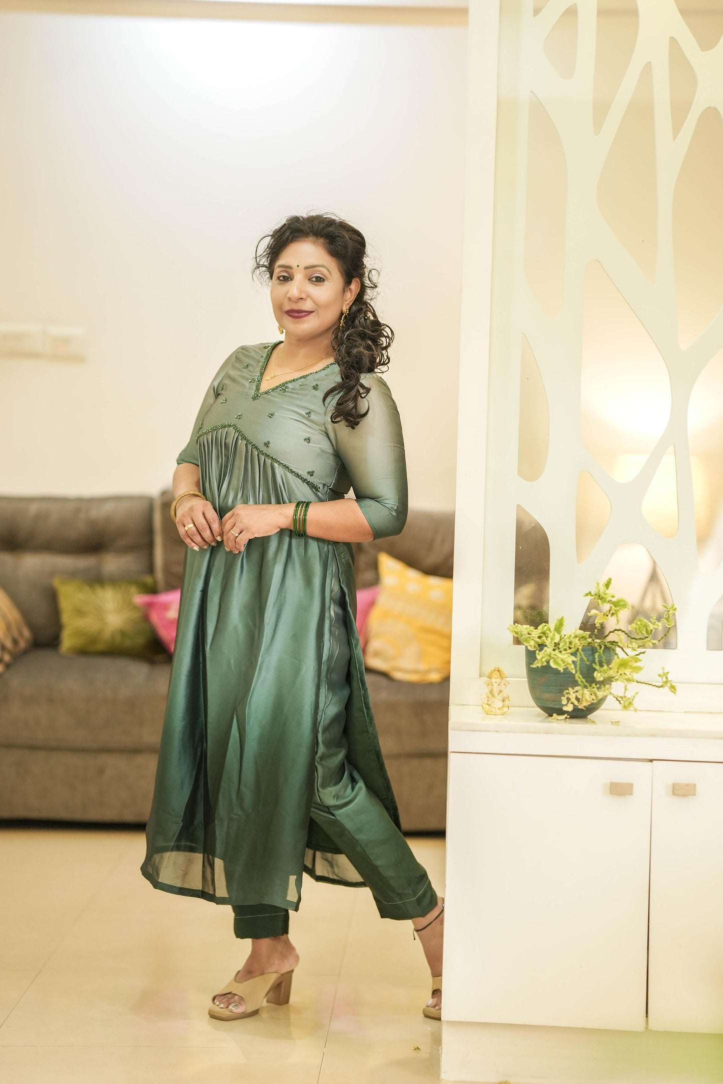 Nariya Cut Kurti BAKU110
